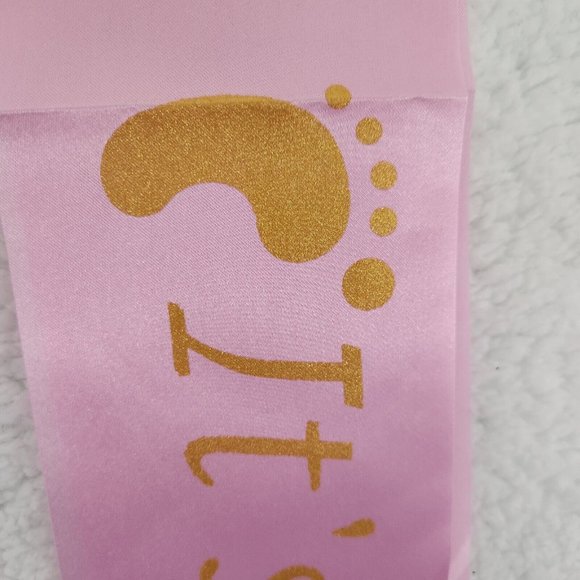 It's A Girl Maternity Sash Baby Shower Mother To Be Pink Gold - Picture 3 of 4